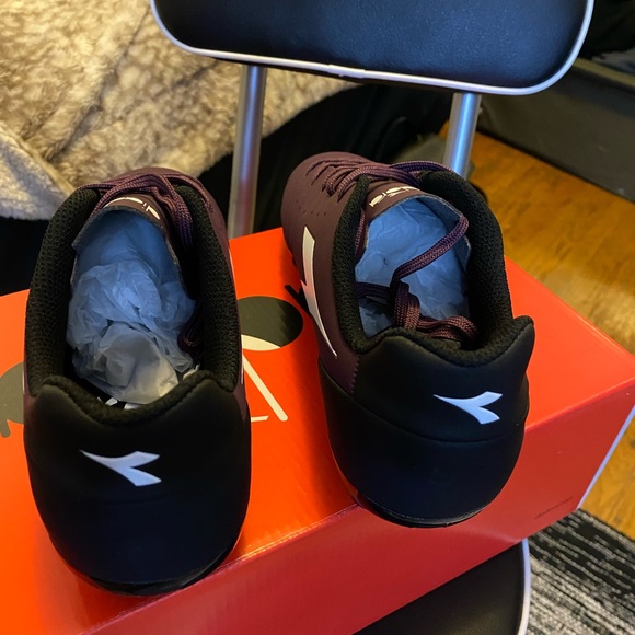 Womens soccer cleats - Picture 7 of 7